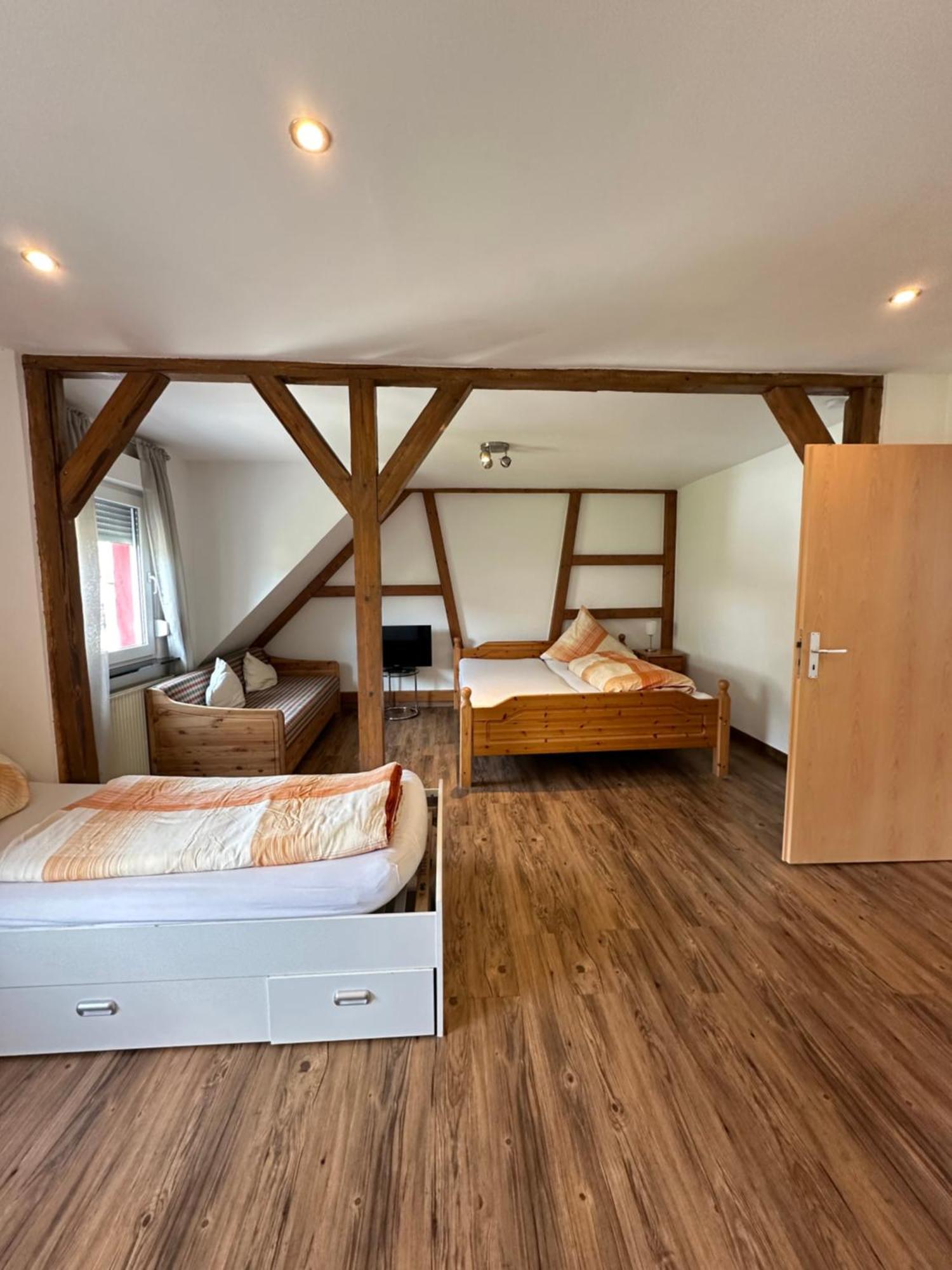 Vintage Apartment Adenau Phòng bức ảnh